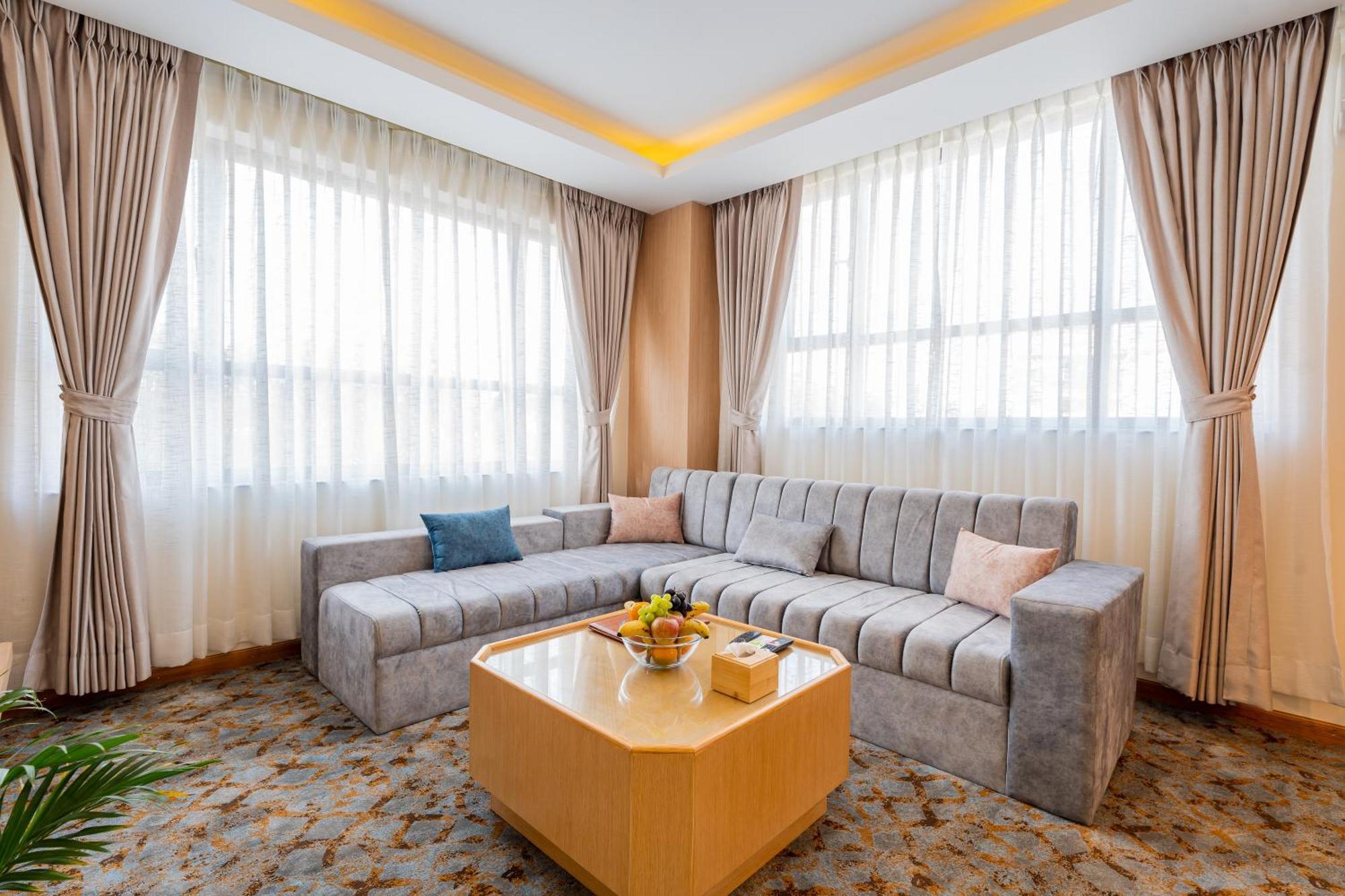Hotel Crystal Pashupati Kathmandu Exterior photo