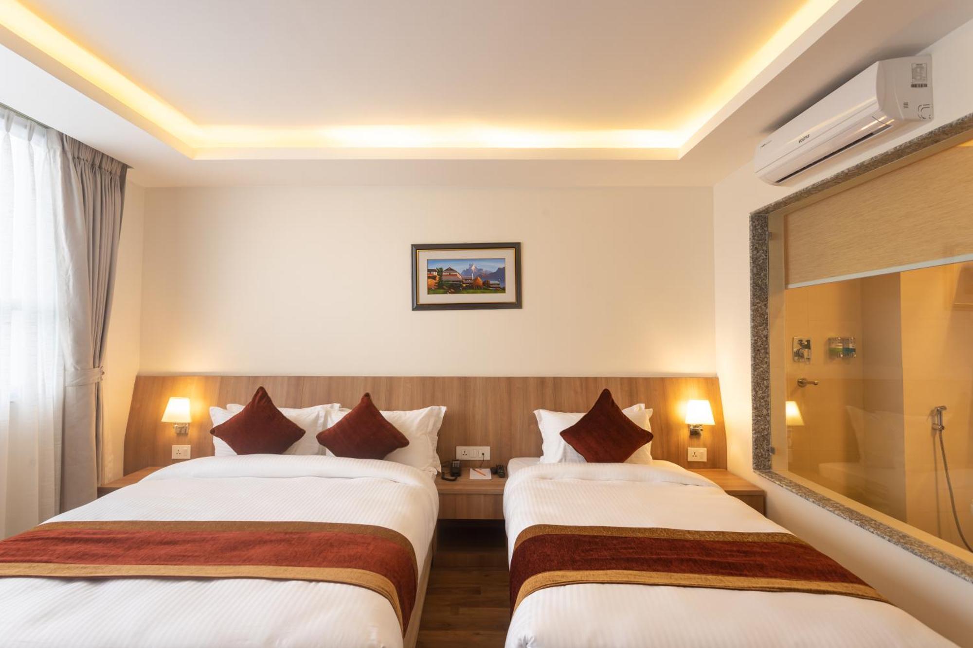 Hotel Crystal Pashupati Kathmandu Exterior photo